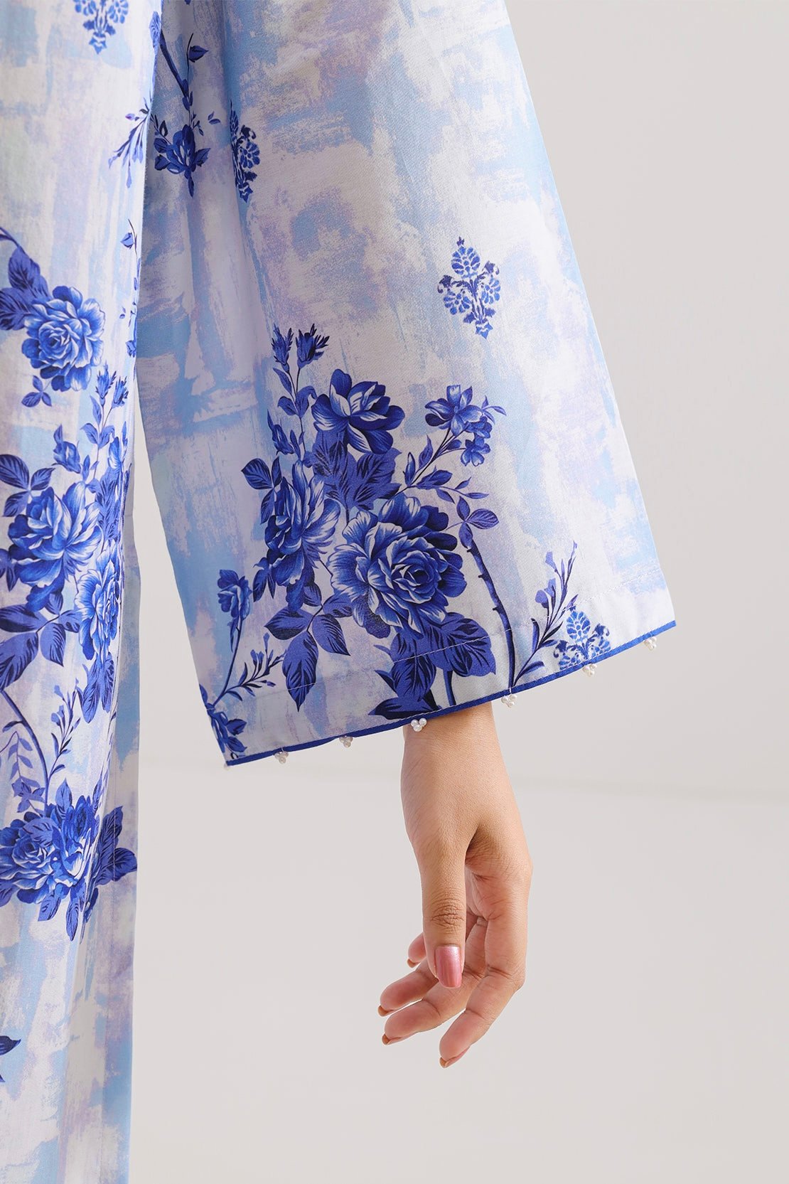 unstitched printed lawn 3 piece